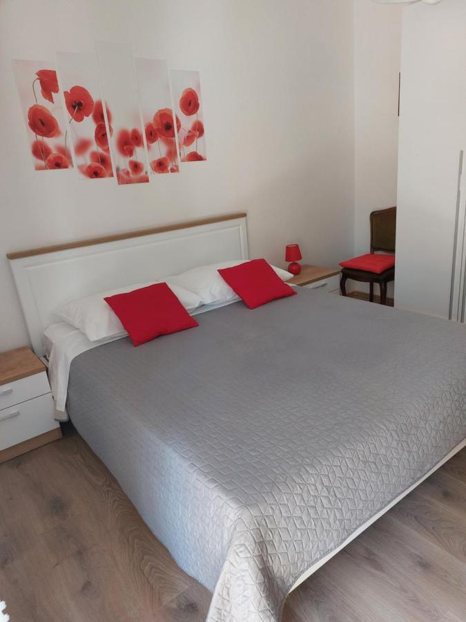 Soba Ana Hotel Cres Eksteriør billede