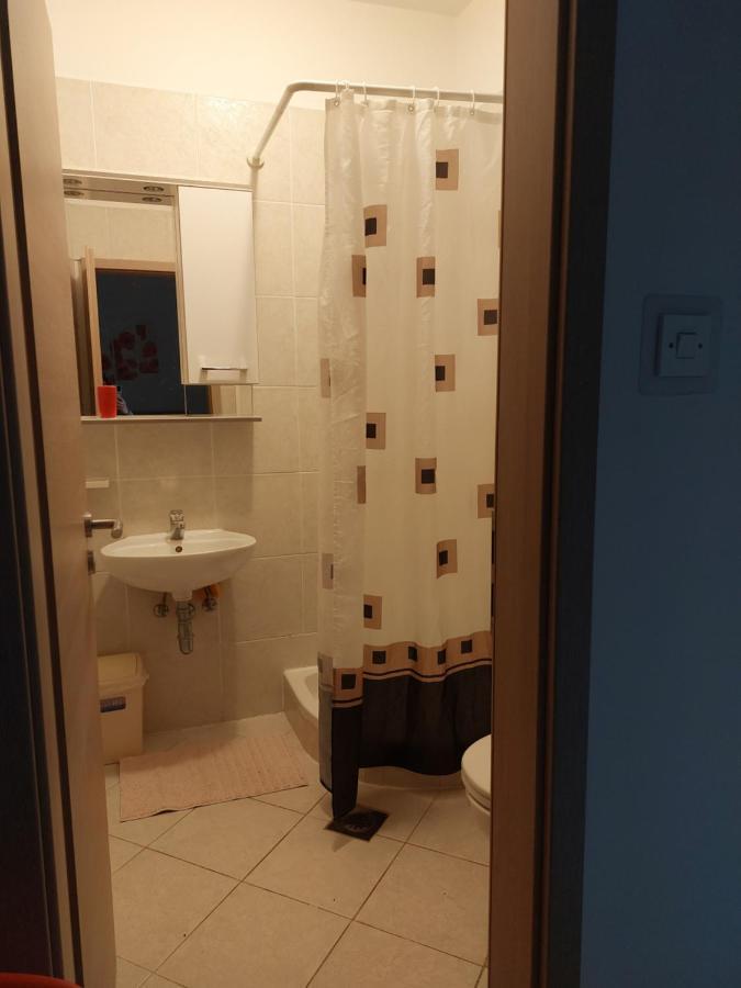 Soba Ana Hotel Cres Eksteriør billede